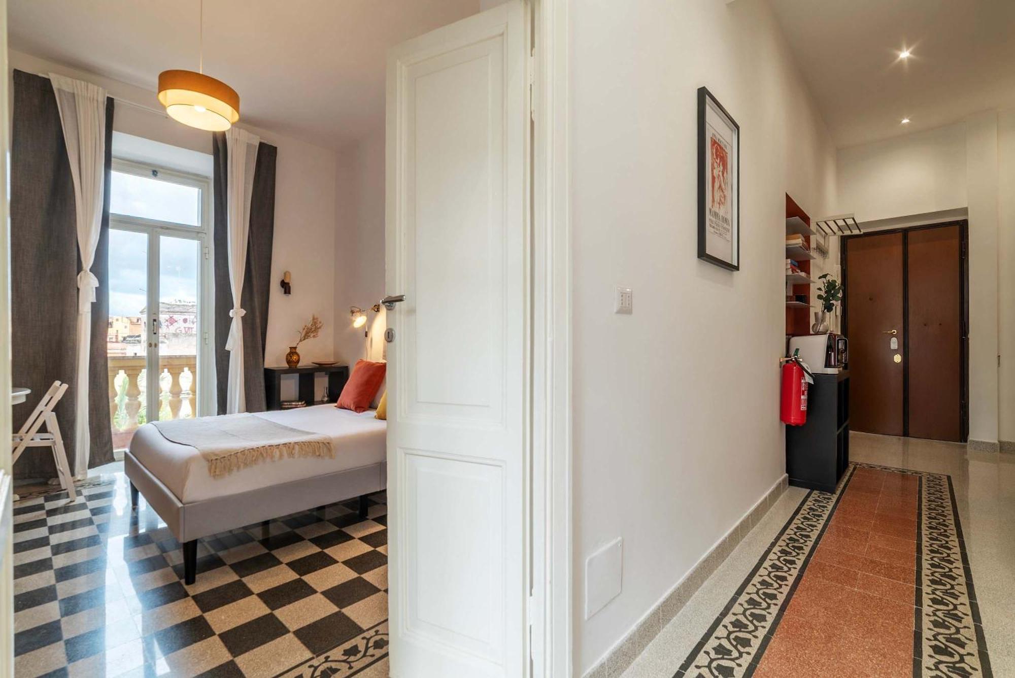 Homeby, Casa Brancaleone * Rom